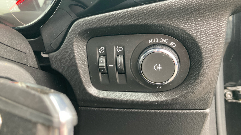 Vauxhall Corsa 1.2 SE Edition 5dr Petrol Hatchback